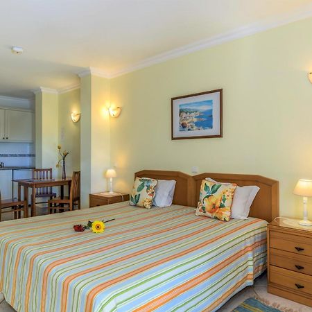 Canavial I & II Apartamentos Лагуш Экстерьер фото